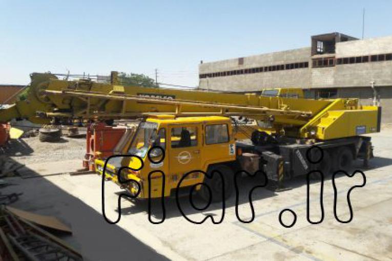 فروش جرثقیل ۲۸ تن کوبلکو